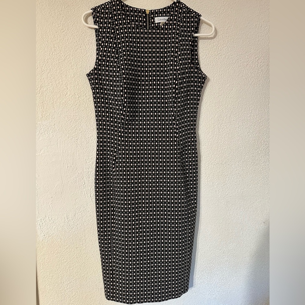 Calvin Klein Dress Black/Cream Geometric Print Sheath Sleeveless Midi Size 6